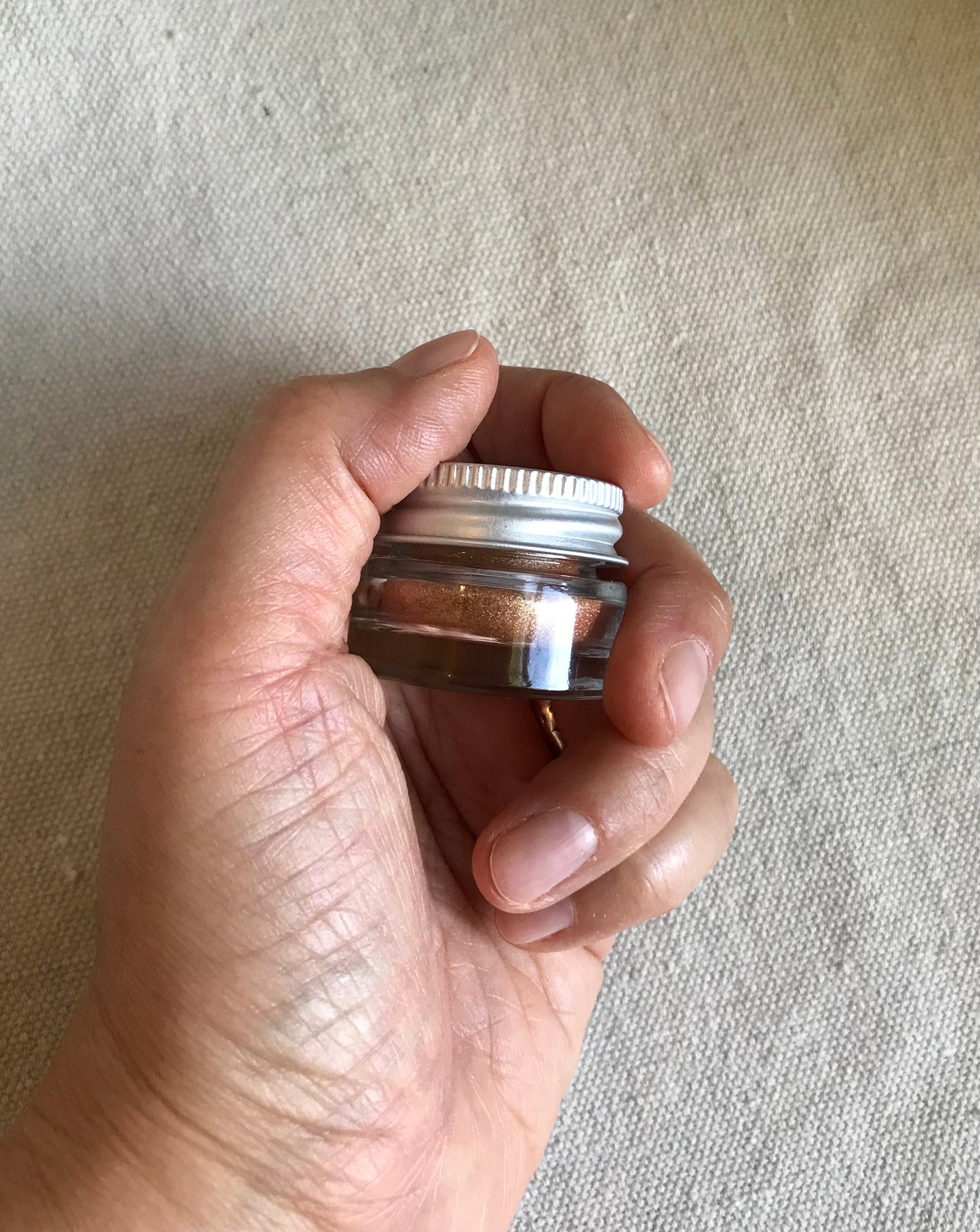 Golden Amber Sparkle: Eyeshadow + Highlight